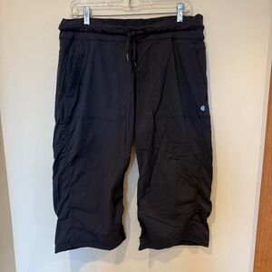 Lululemon Dance Studio Crop Pant - Black - Size 12